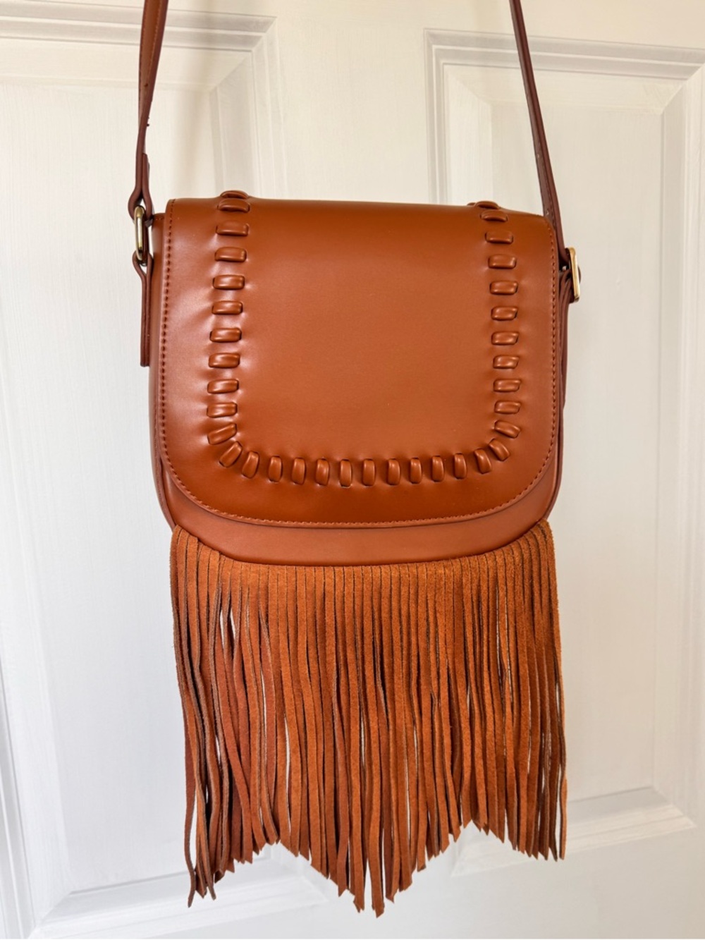Fringe crossbody bag